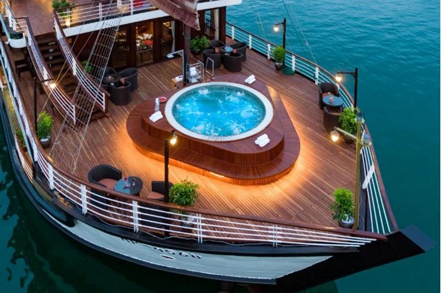 Du Thuyền Orchid Classic Hạ Long